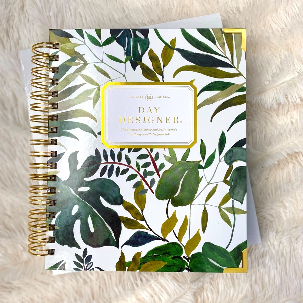 AY 23-24 Day Designer Daily Planner, Bali